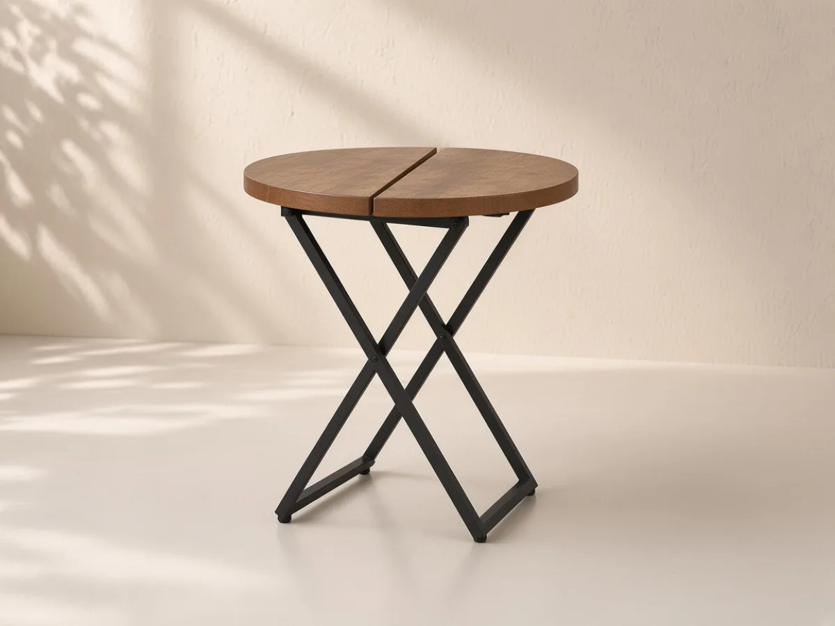 Folding round table